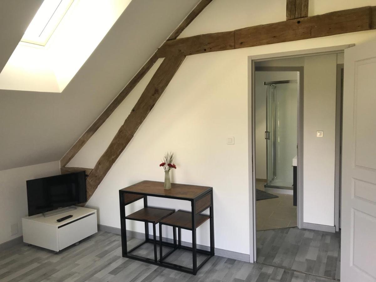 Les Plumes De Fontenailles Martigny-le-Comte Exterior foto